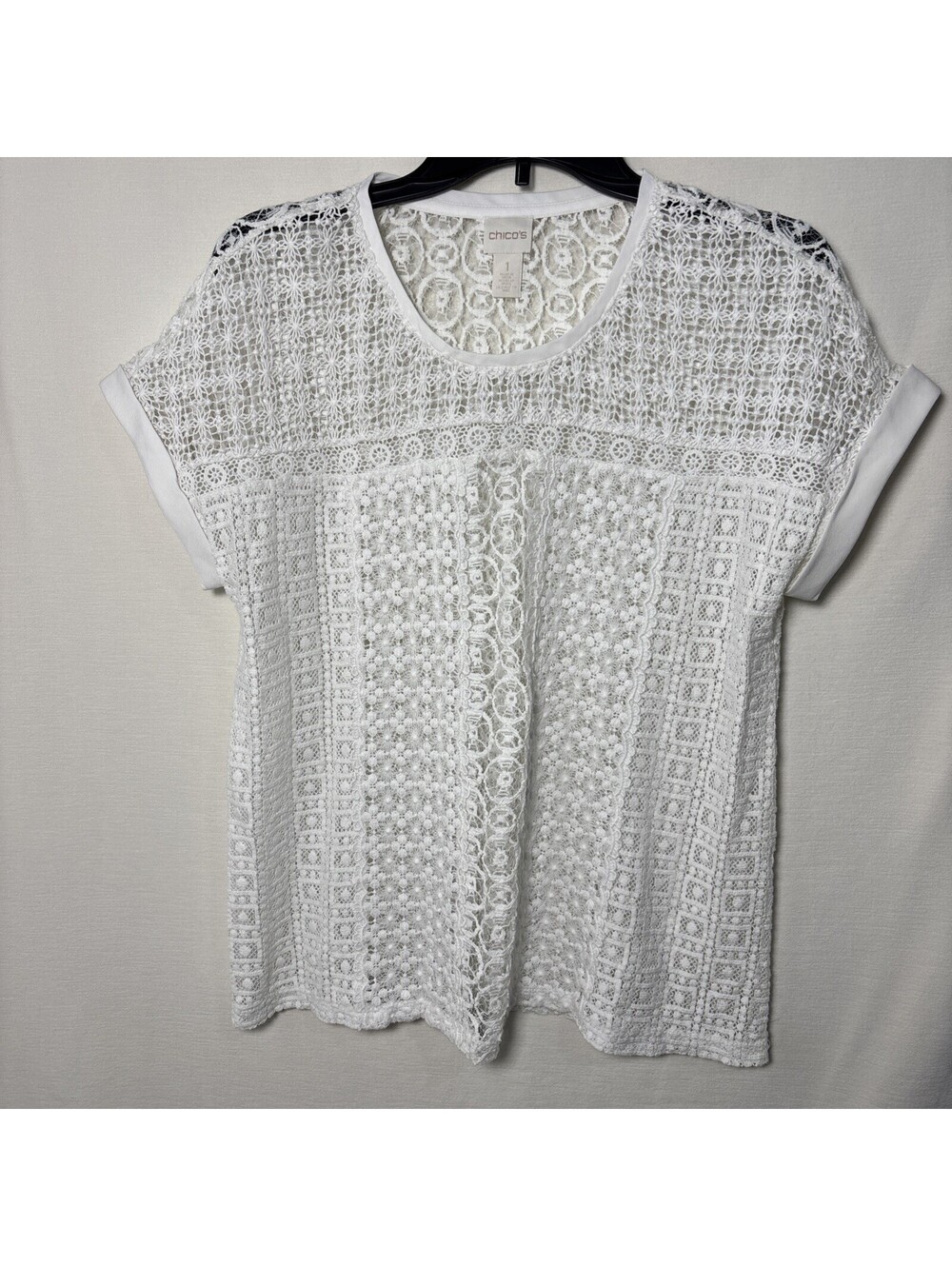 Women’s Chico's white top intricate lace crochet Size 1